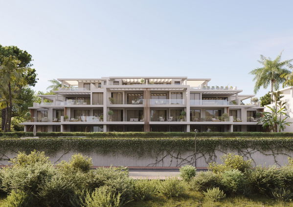 Spacious and bright apartment under plan in the New Golden Mile, Estepona