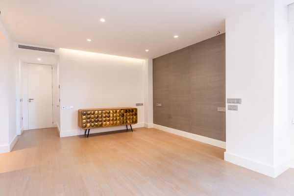 Modern apartment in the heart of Malaga city just one step away to the beach, La malagueta, Málaga