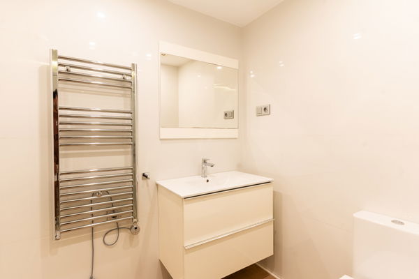 Modern apartment in the heart of Malaga city just one step away to the beach, La malagueta, Málaga