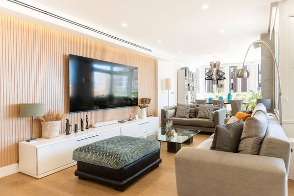 Impressive modern style property with sea views in La Malagueta, Málaga
