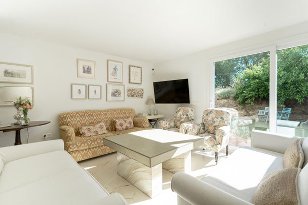 Renovated elegance in Añoreta golf, Rincon de la Victoria, Málaga