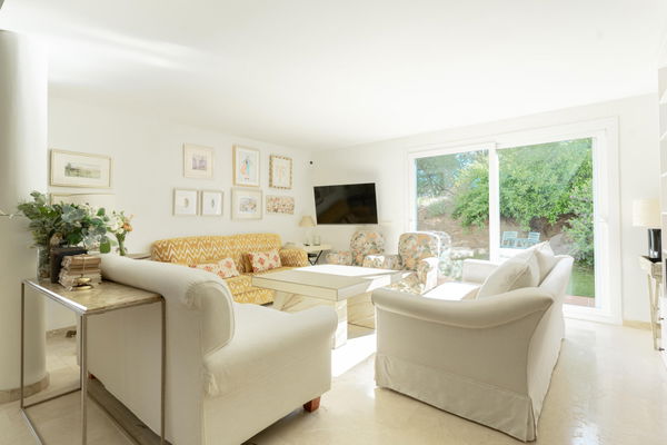 Renovated elegance in Añoreta golf, Rincon de la Victoria, Málaga