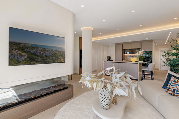 Beachfront contemporary apartment with refined Mediterranean living in Estepona, New Golden Mile