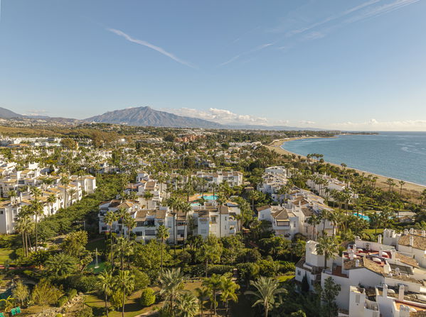 Beachfront contemporary apartment with refined Mediterranean living in Estepona, New Golden Mile