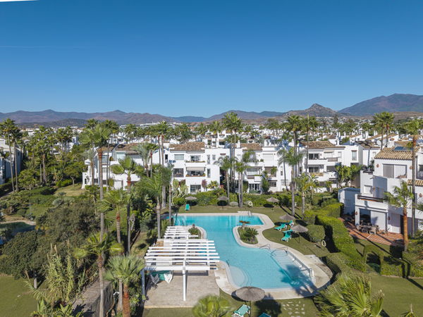Beachfront contemporary apartment with refined Mediterranean living in Estepona, New Golden Mile