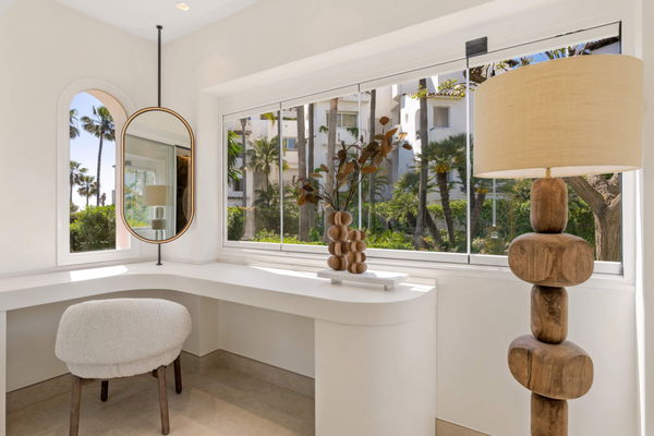 Beachfront contemporary apartment with refined Mediterranean living in Estepona, New Golden Mile