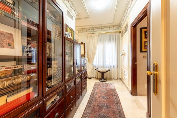 Beachside villa in Los Monteros Playa, Marbella