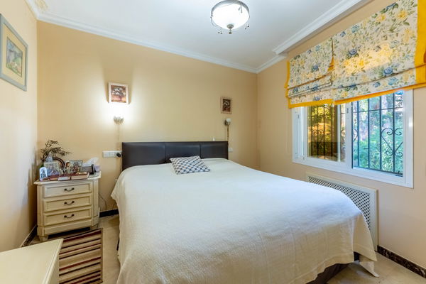 Beachside villa in Los Monteros Playa, Marbella