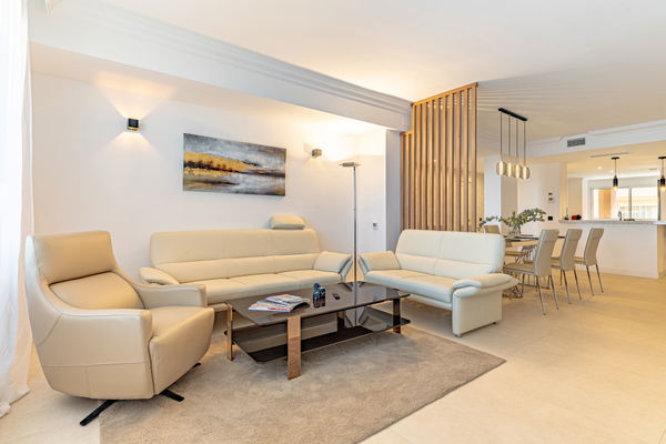 A Magna Marbella gem: two-bedroom apartment fully licensed with two parking and two storage rooms, Marbella