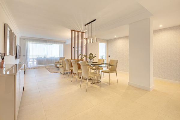 A Magna Marbella gem: two-bedroom apartment fully licensed with two parking and two storage rooms, Marbella