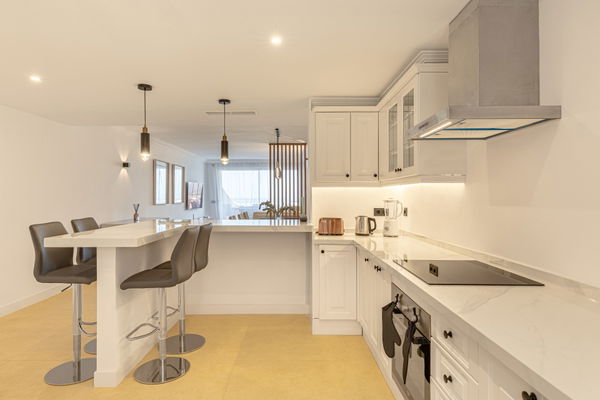 A Magna Marbella gem: two-bedroom apartment fully licensed with two parking and two storage rooms, Marbella