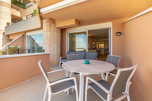 A Magna Marbella gem: two-bedroom apartment fully licensed with two parking and two storage rooms, Marbella