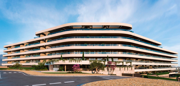 Exceptional Penthouse with Rooftop Solarium and Covered Terraces in Las Mesas Estepona