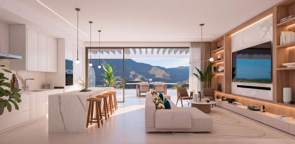 Exceptional Penthouse with Rooftop Solarium and Covered Terraces in Las Mesas Estepona