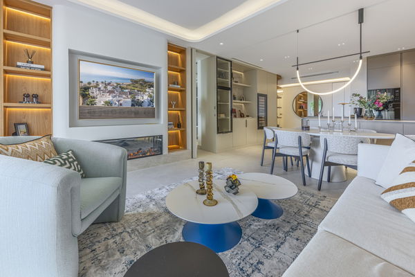 Fully renovated designer apartment turn in Bahía del Velerín, Estepona East