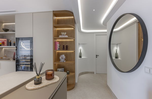 Fully renovated designer apartment turn in Bahía del Velerín, Estepona East