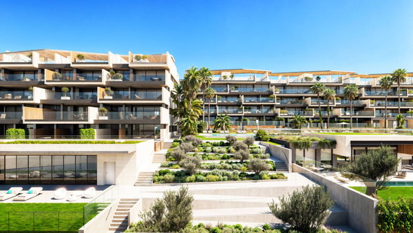 Elegant beachfront apartment with private terrace in Manilva, Málaga