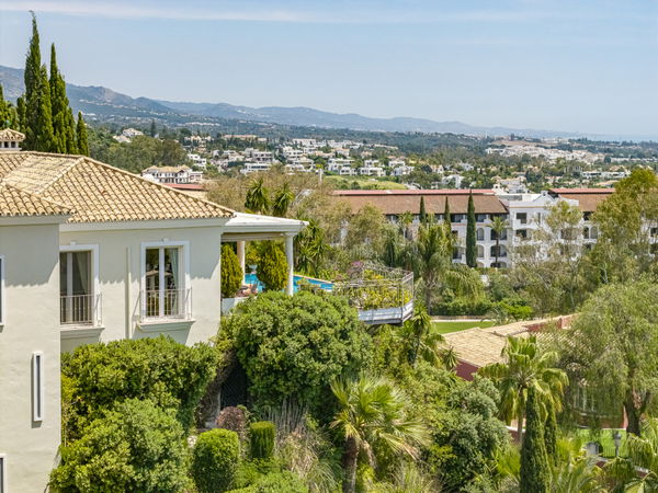 Casa Greco:  a timeless andalusian elegance with panoramic Mediterranean views in El Herrojo Alto, Benahavís