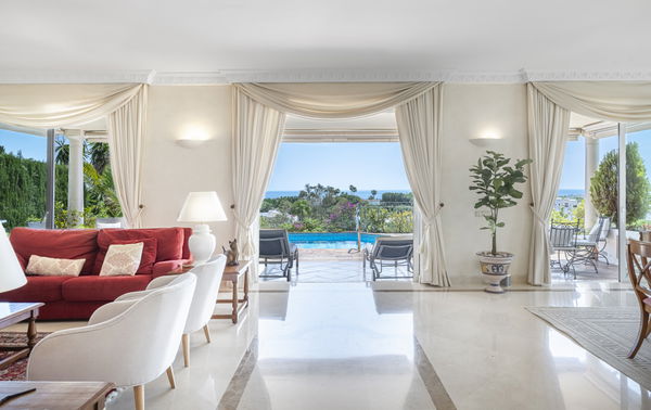 Casa Greco:  a timeless andalusian elegance with panoramic Mediterranean views in El Herrojo Alto, Benahavís