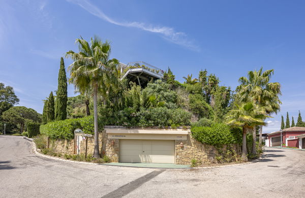 Casa Greco:  a timeless andalusian elegance with panoramic Mediterranean views in El Herrojo Alto, Benahavís