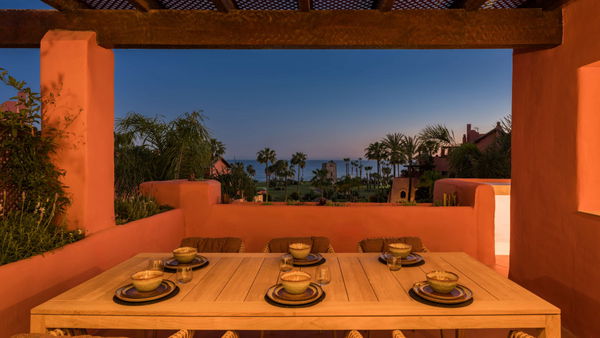 Refined beachfront duplex penthouse with Andalusian elegance, New Golden Mile, Estepona