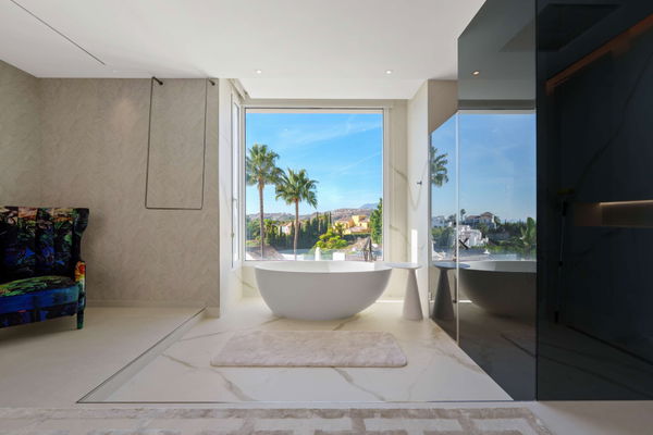 Spacious contemporary villa with guest house in a private hillside setting, Puerto del Almendro, Benahavís