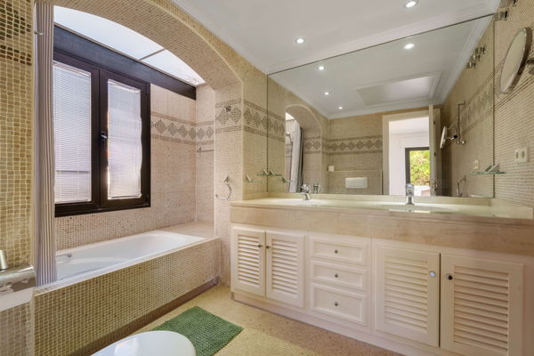 Spacious contemporary villa with guest house in a private hillside setting, Puerto del Almendro, Benahavís